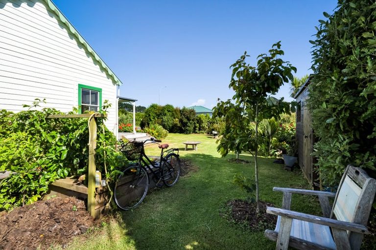 Photo of property in 1 Mahuru Lane, Okato, 4335