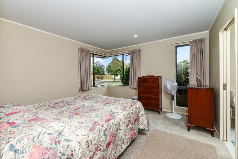 Photo of property in 26 Bouverie Crescent, Flagstaff, Hamilton, 3210