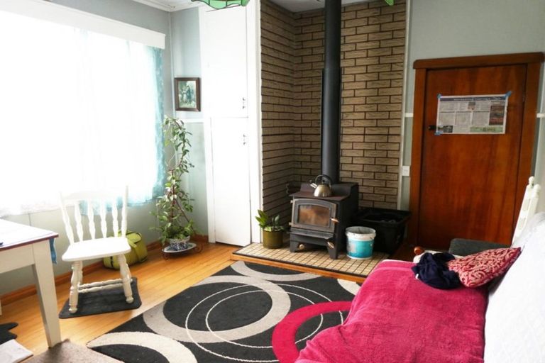 Photo of property in 7 Greenfield Street, Hector, 7822