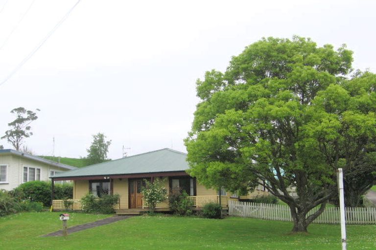 Photo of property in 24 Willoughby Street, Paeroa, 3600