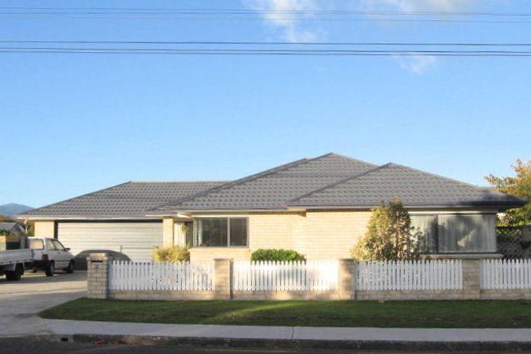 Photo of property in 23 Te Manuao Road, Otaki, 5512