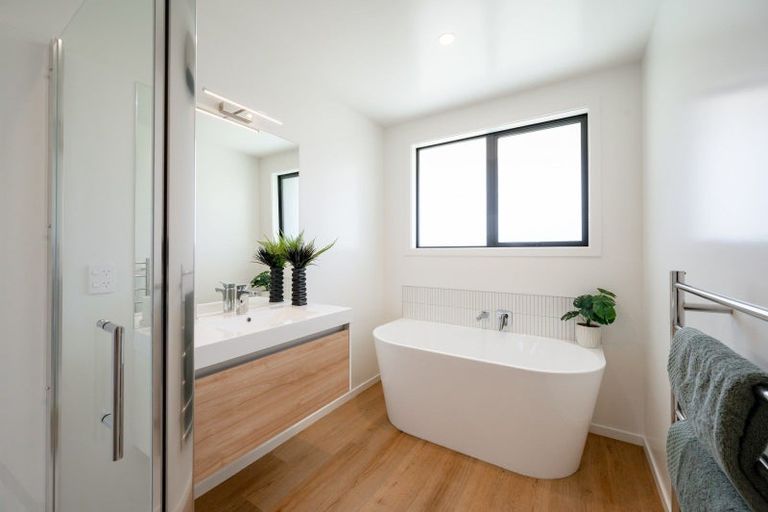 Photo of property in Northlake, 7b Bonspiel Road, Wanaka, 9305