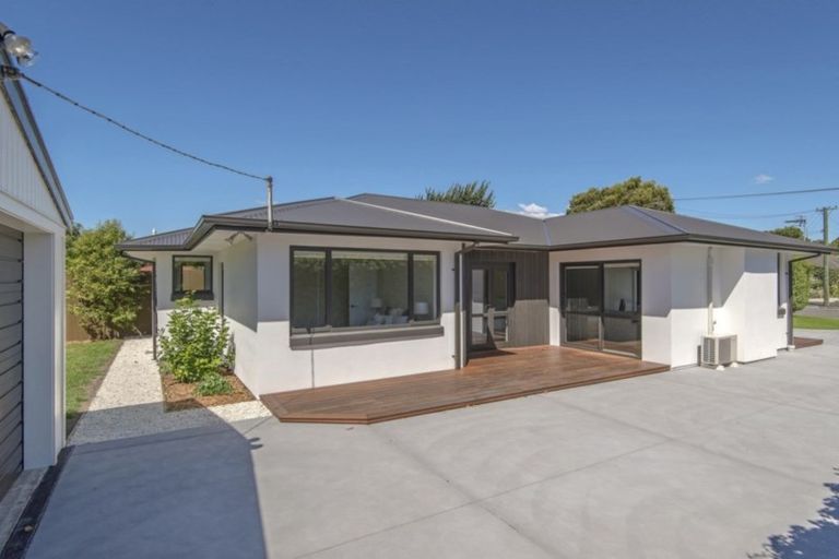 Photo of property in 23 Richards Avenue, Papanui, Christchurch, 8053