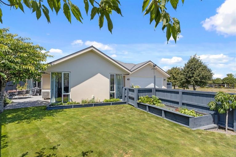 Photo of property in 9 Becmead Drive, Harewood, Christchurch, 8051