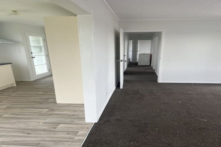 Photo of property in 43 Israel Avenue, Clover Park, Auckland, 2023