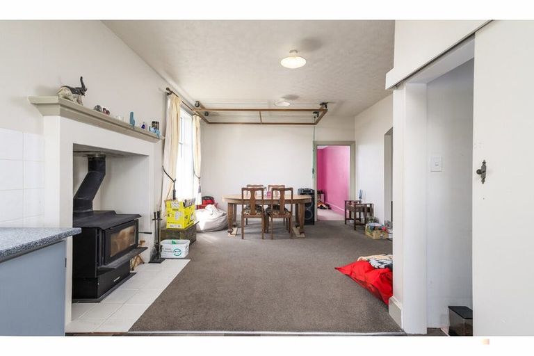 Photo of property in 10 Massey Street, Waimate, 7924