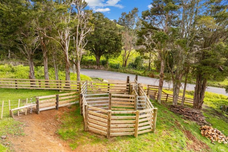 Photo of property in 387 O'carroll Road, Maungakaramea, Whangarei, 0178