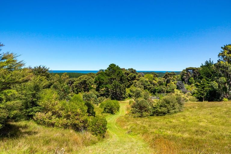 Photo of property in 789 Wilson Road, South Head, 0874