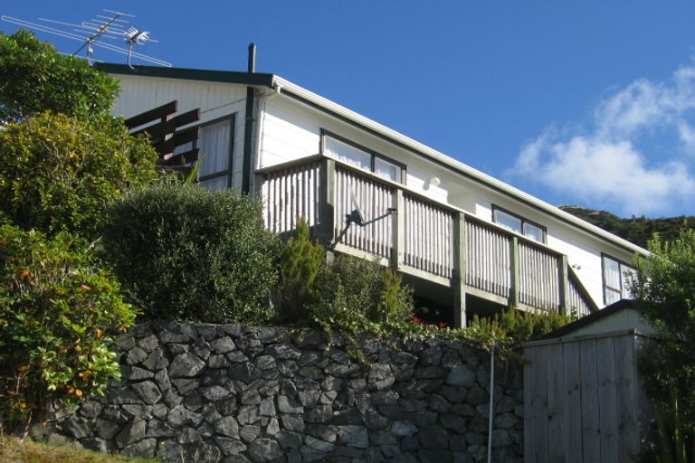 Photo of property in 81 Allington Road, Karori, Wellington, 6012
