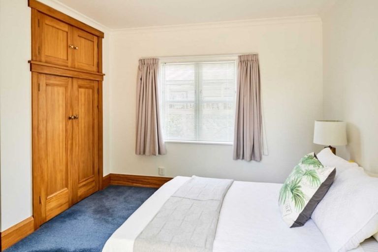 Photo of property in 9 Riddiford Street, Woburn, Lower Hutt, 5011