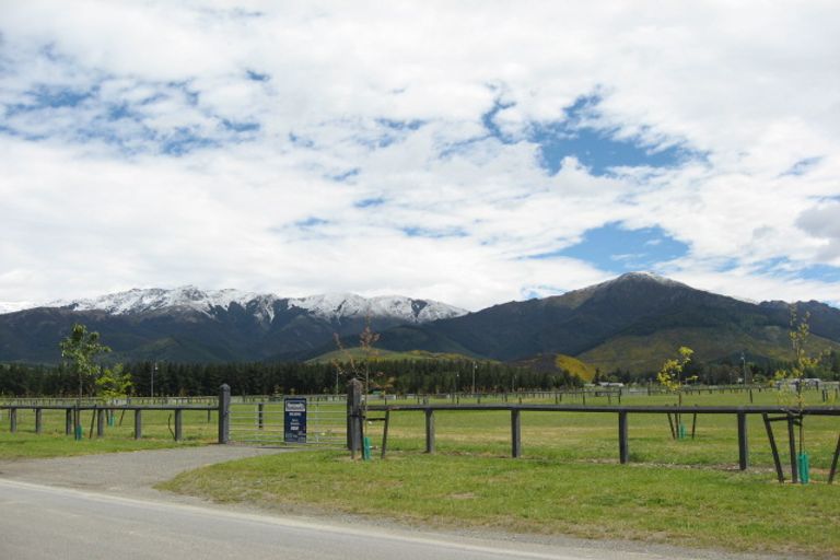 Photo of property in 10 Woodbank Road, Hanmer Springs, 7334