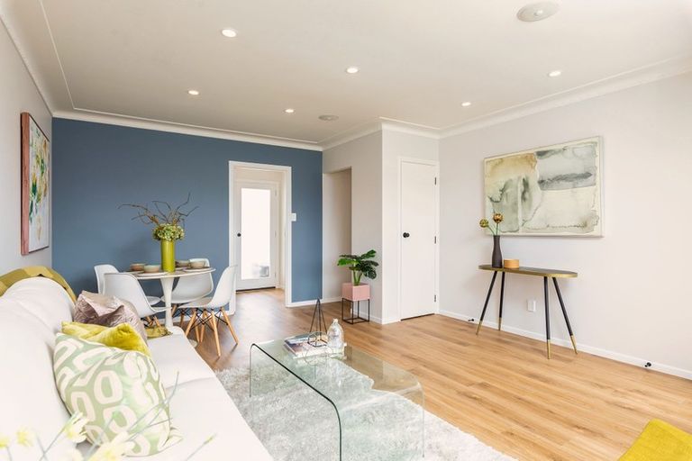 Photo of property in 2/69 Coronation Road, Papatoetoe, Auckland, 2025