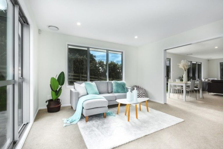 Photo of property in 31a Gray Street, Pukerua Bay, 5026