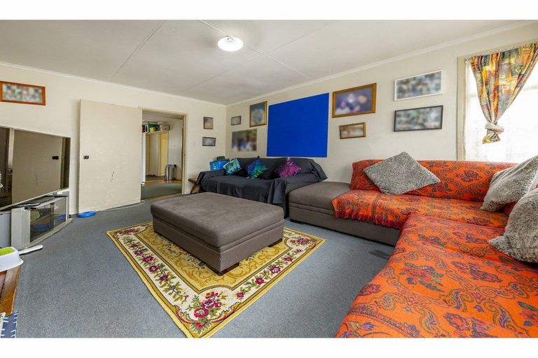 Photo of property in 32 Waipapa Crescent, Otara, Auckland, 2023