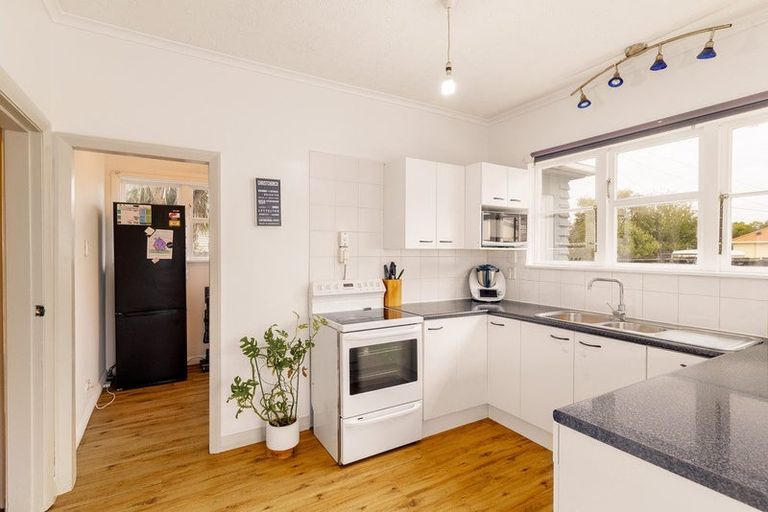 Photo of property in 19 Sewell Street, Linwood, Christchurch, 8062