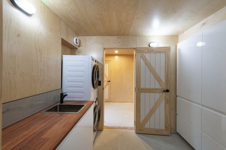 Photo of property in 2/19 Monteith Road, Albert Town, Wanaka, 9382