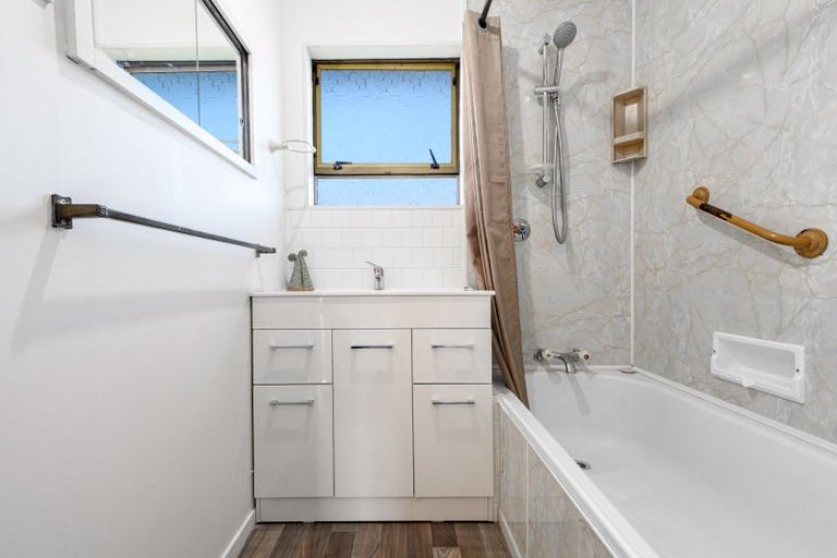 Photo of property in 422 Ngatai Road, Bellevue, Tauranga, 3110