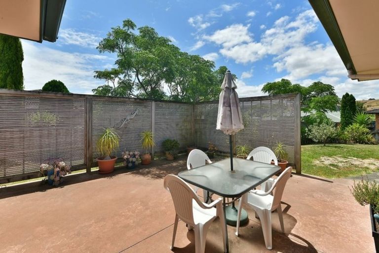 Photo of property in 67 Cabeleigh Drive, Helensville, 0800