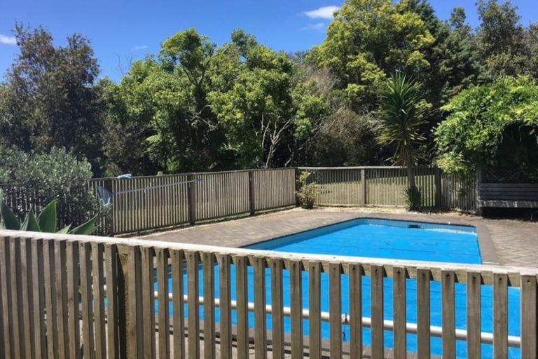 Photo of property in 393 Kahikatea Flat Road, Waitoki, Kaukapakapa, 0871