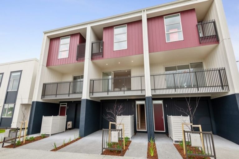 Photo of property in 15 Bonnette Road, Flat Bush, Auckland, 2019