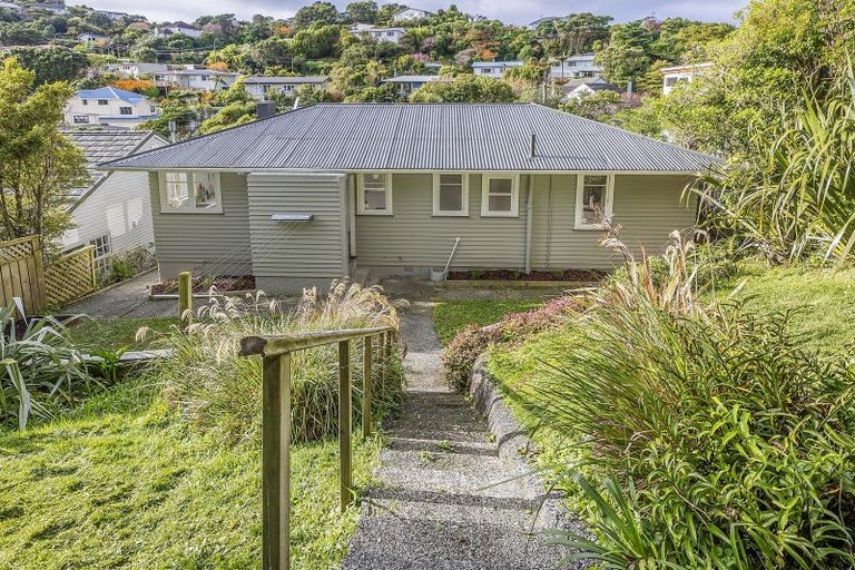 Photo of property in 150 Campbell Street, Karori, Wellington, 6012