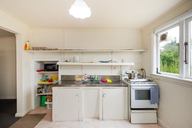 Photo of property in 8 Ranfurly Street, Hokowhitu, Palmerston North, 4410