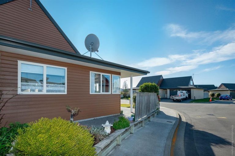 Photo of property in Rivertown Villas, 150 Williams Street, Kaiapoi, 7630