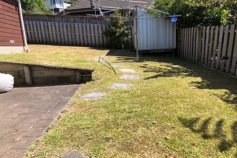 Photo of property in 14 Rosemary Avenue, Forrest Hill, Auckland, 0620