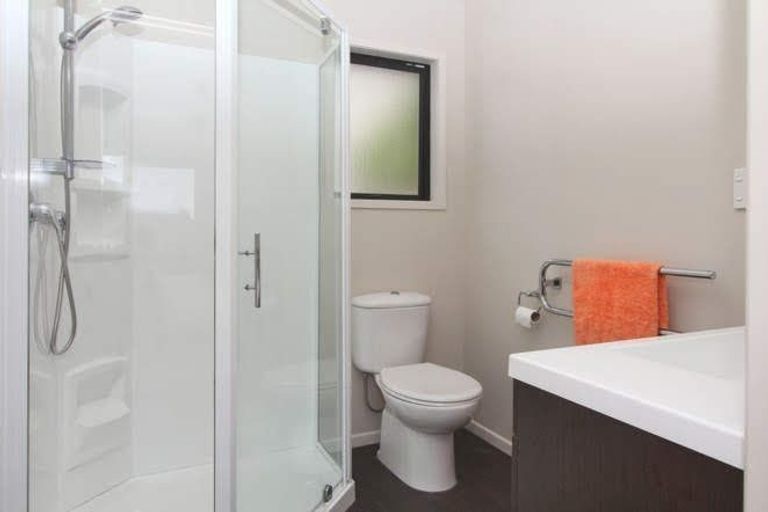 Photo of property in 54 Aotea Drive, Aotea, Porirua, 5024