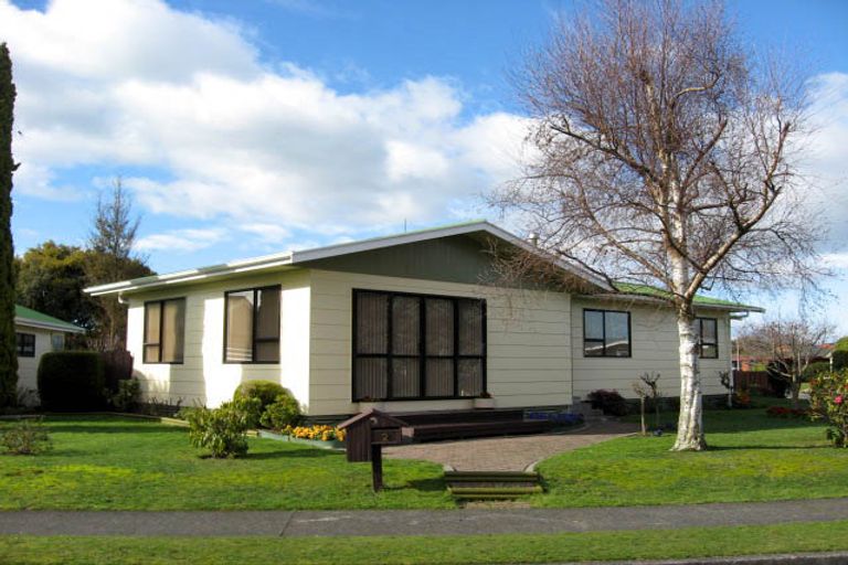 Photo of property in 2 Takahe Street, Masterton, 5810