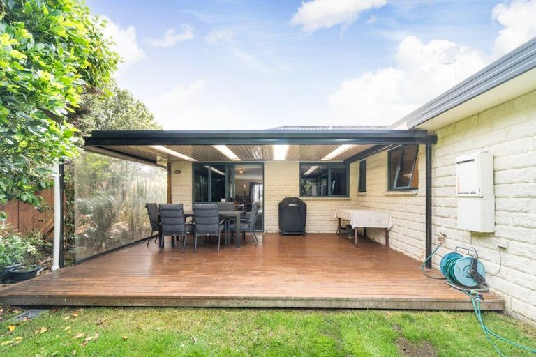 Photo of property in 69 Meridian Grove, Kelvin Grove, Palmerston North, 4414