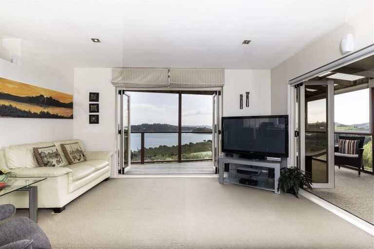 Photo of property in 9 Toi Track, Russell, 0272