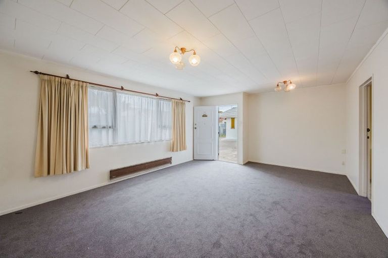 Photo of property in 2/35 Tom Parker Avenue, Marewa, Napier, 4110