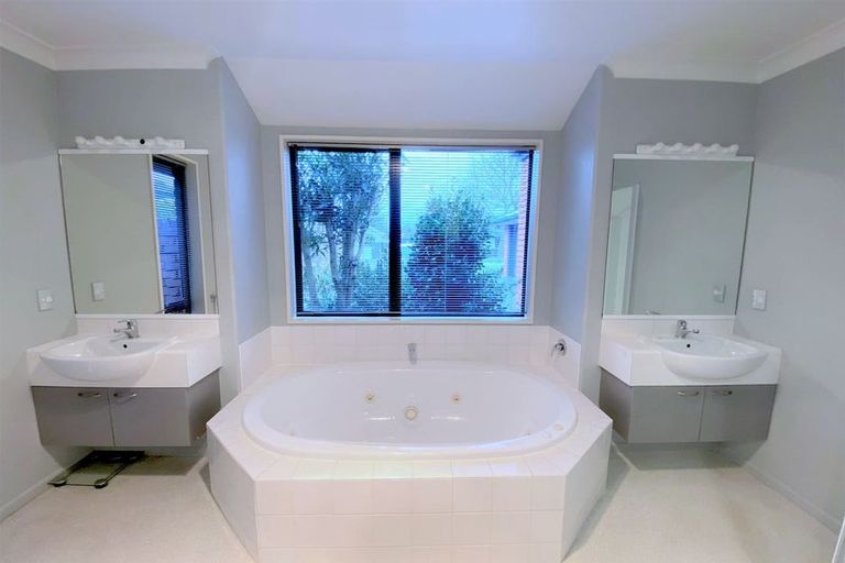 Photo of property in 111 Hawford Road, Opawa, Christchurch, 8023