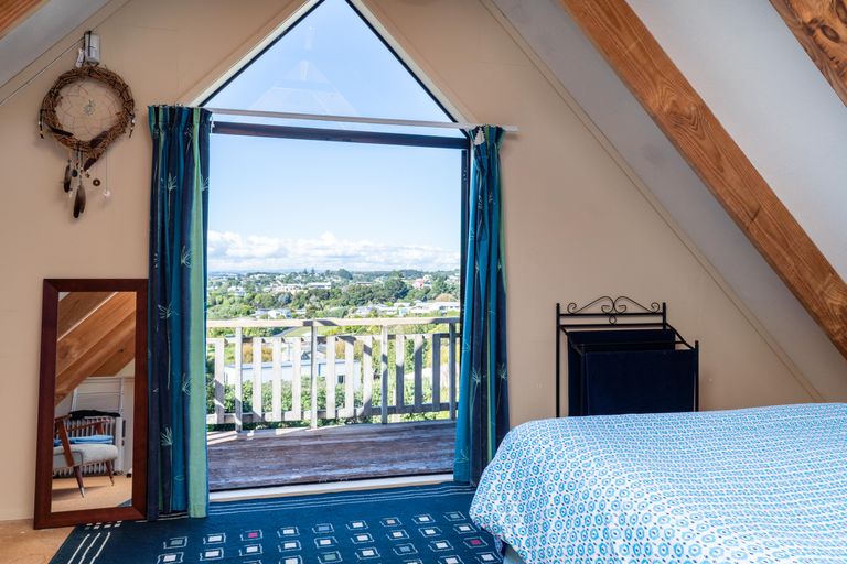 Photo of property in 52 Cullen Street, Mangawhai Heads, Mangawhai, 0505