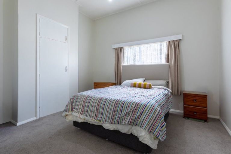 Photo of property in 37 Burgoyne Street, Woodville, 4920