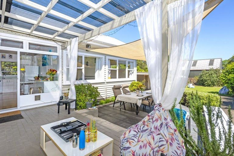 Photo of property in 14 Haronga Road, Inner Kaiti, Gisborne, 4010