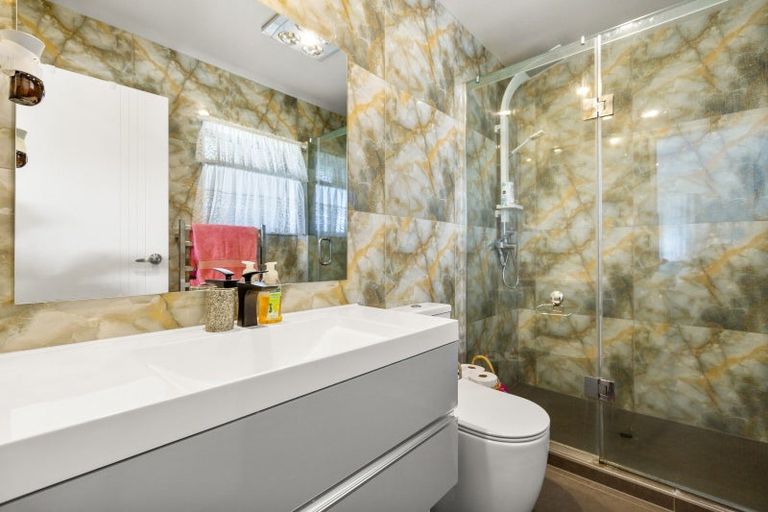 Photo of property in 79 Mclarin Road, Glenbrook, Waiuku, 2681