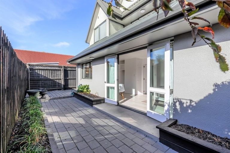 Photo of property in 2/343 Cashel Street, Christchurch Central, Christchurch, 8011