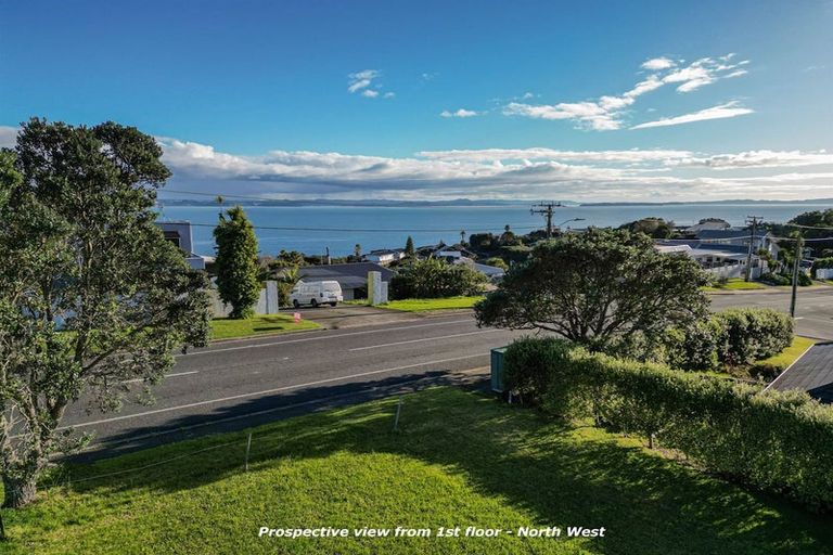 Photo of property in 1215 Whangaparaoa Road, Gulf Harbour, Whangaparaoa, 0930
