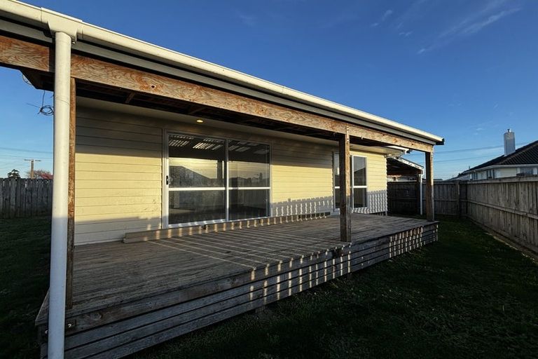 Photo of property in 5 Mclean Street, Hawera, 4610