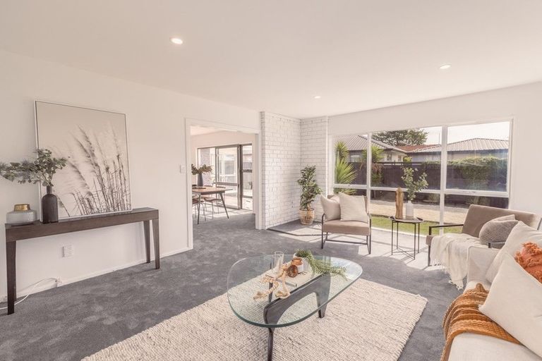 Photo of property in 49 Orrick Crescent, Avondale, Christchurch, 8061