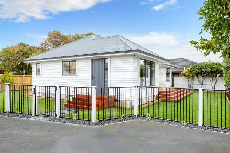 Photo of property in 10 Kendal Avenue, Burnside, Christchurch, 8053