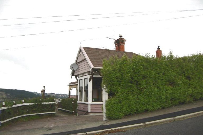 Photo of property in 127 Gladstone Road, Dalmore, Dunedin, 9010