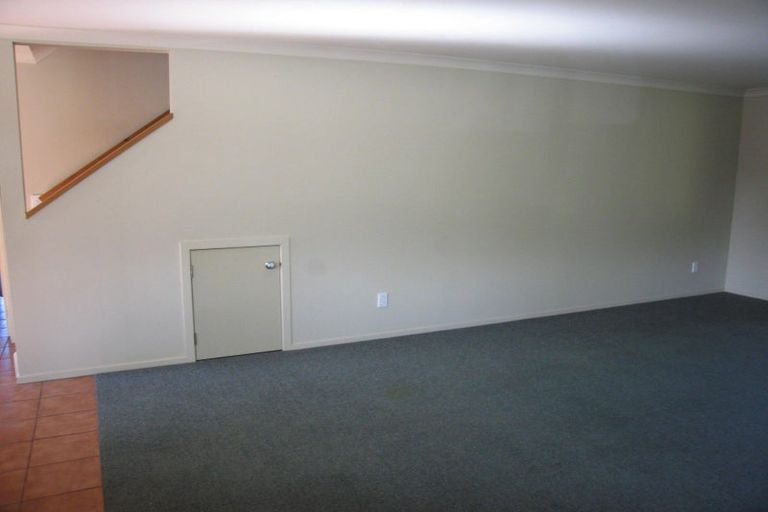 Photo of property in 112b Linton Street, West End, Palmerston North, 4410