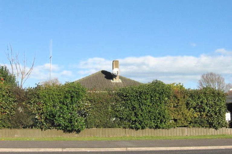 Photo of property in 98 Insoll Avenue, Enderley, Hamilton, 3214