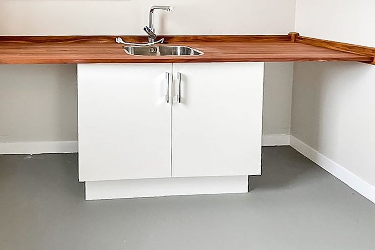 Photo of property in 2 College Street, Te Awamutu, 3800