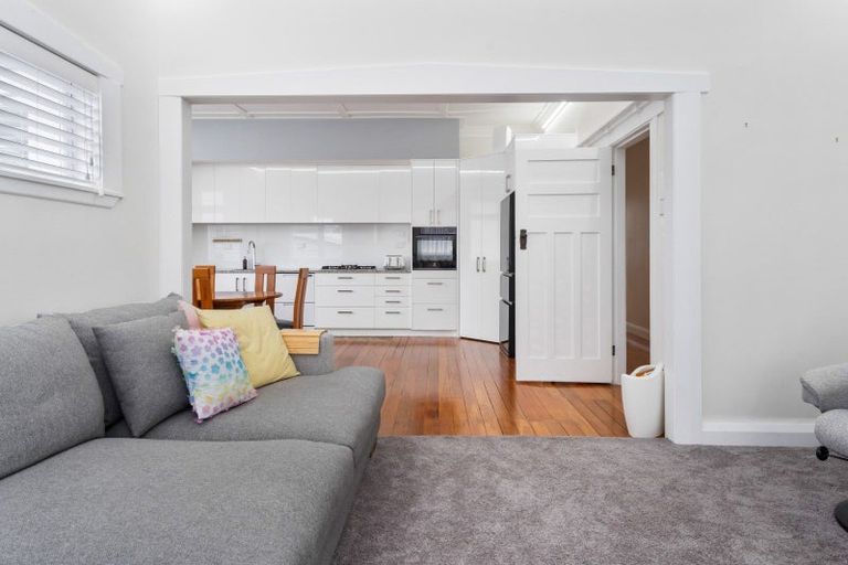 Photo of property in 16 Zealandia Street, Kensington, Whangarei, 0112