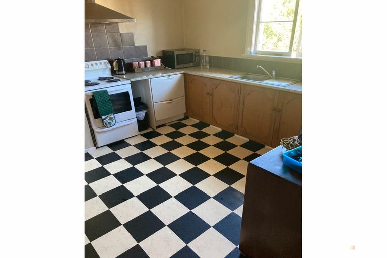 Photo of property in 3 Town Belt, Waimate, 7924