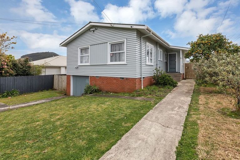 Photo of property in 4 Grant Street, Te Kamo, Whangarei, 0112